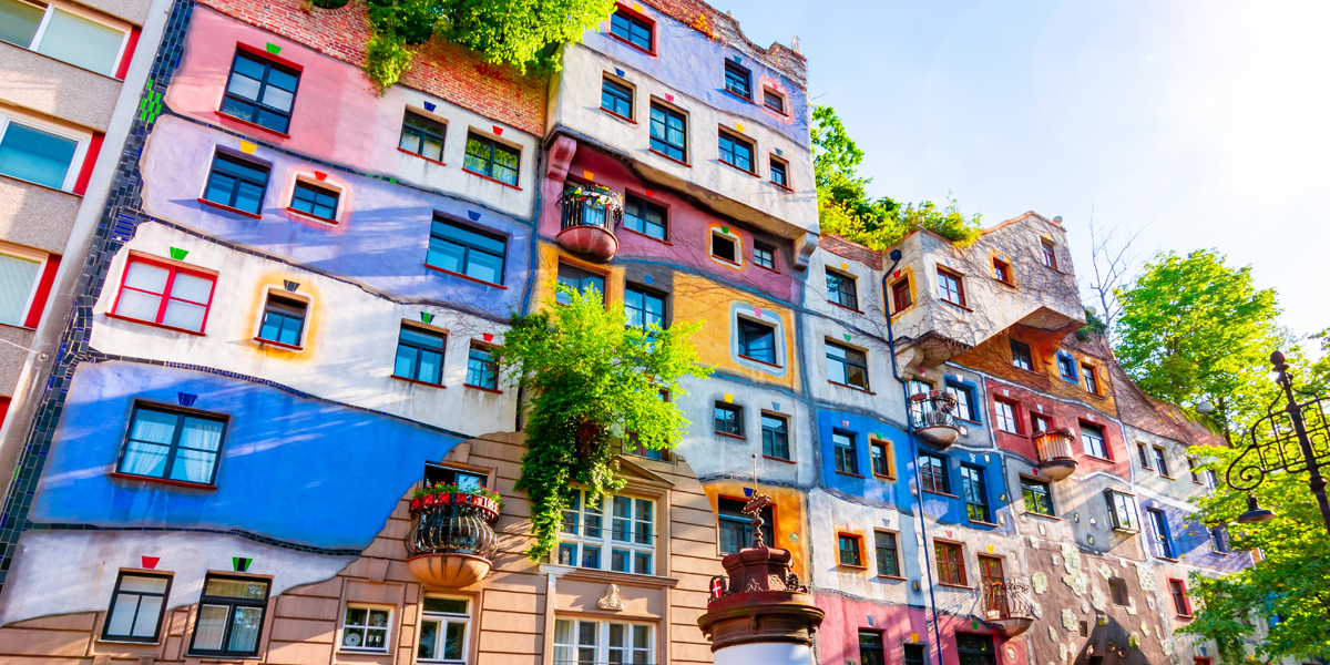 Visit Vienna’s famous sights via highway